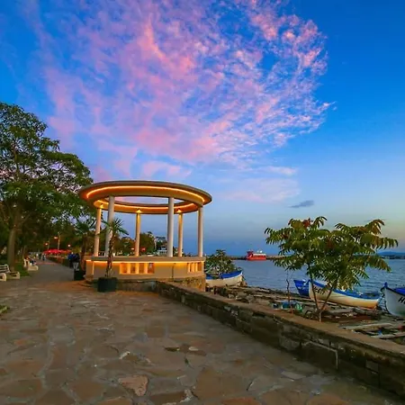 Hristovi & Апартаменты Поморие