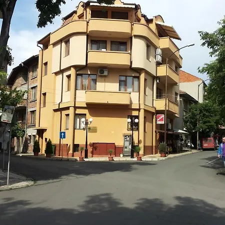 Hristovi & Pomorie